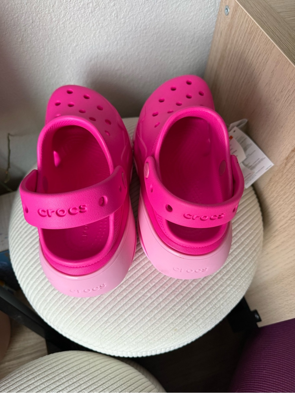 Crocs Bubble Crush Clog in Bright Pink - Picture 3 of 3